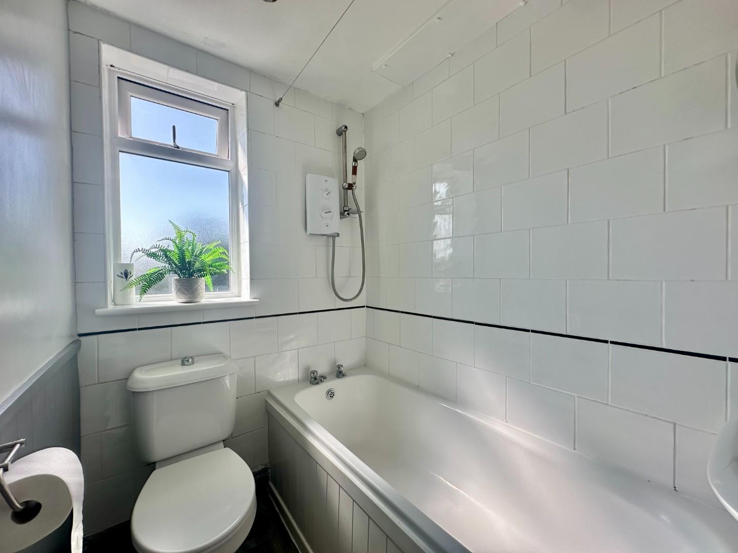 Greenhills Road, Kingsthorpe