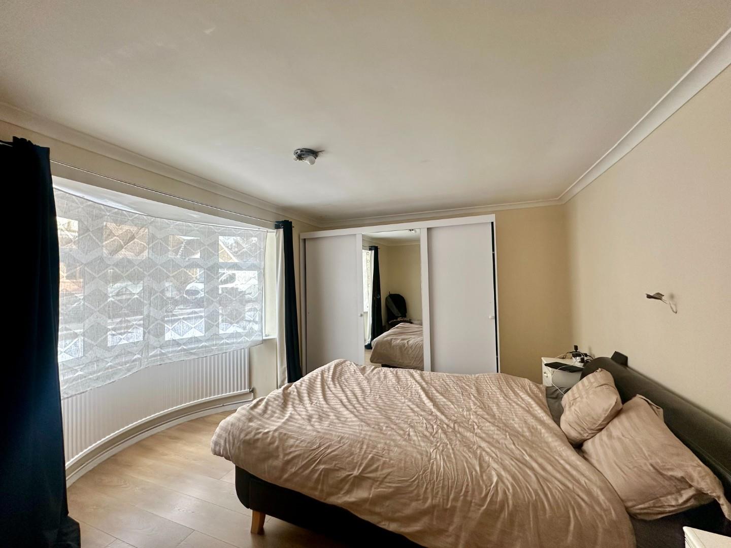 Barons Way, Kingsthorpe Village