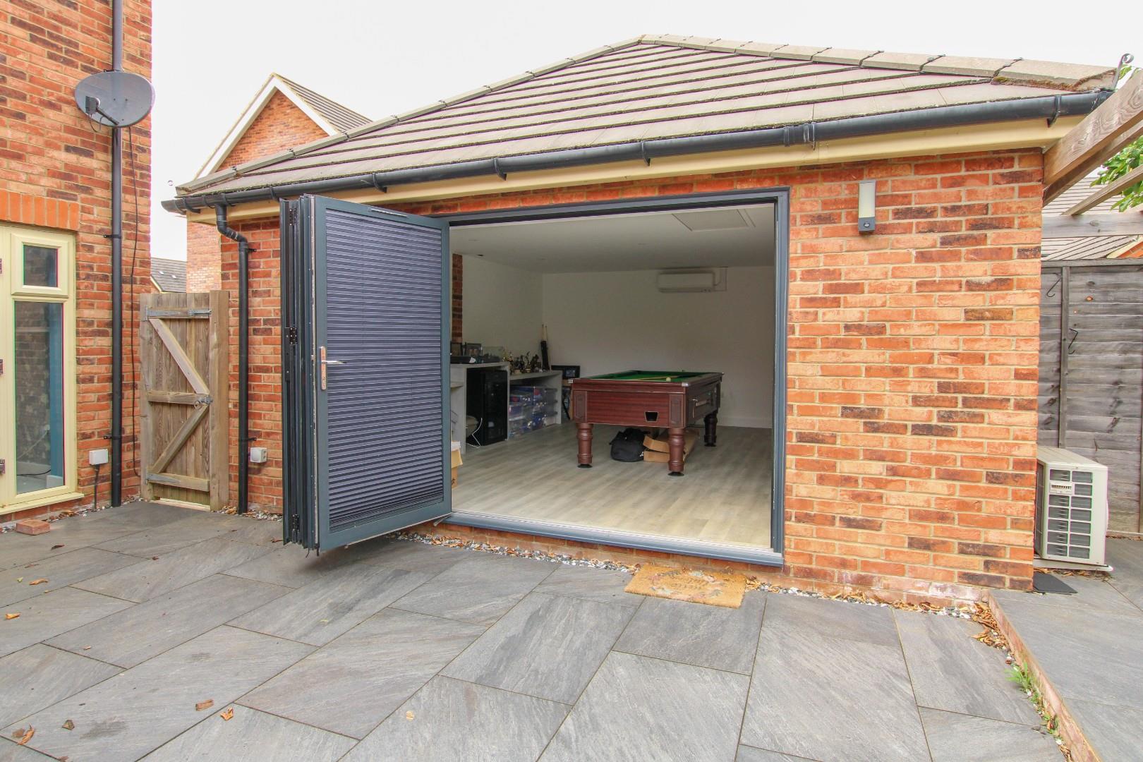 Home Farm Drive, Boughton