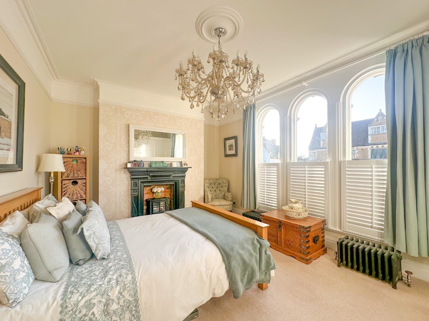 Langham Place, Barrack Road