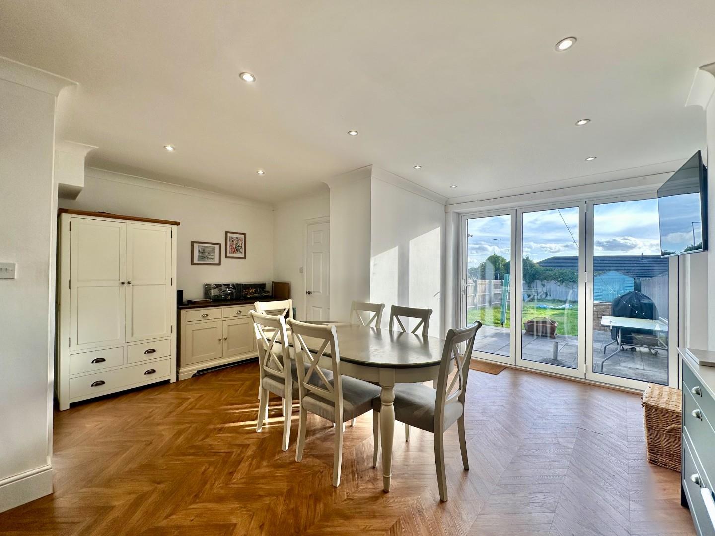 Whitehills Way, Kingsthorpe