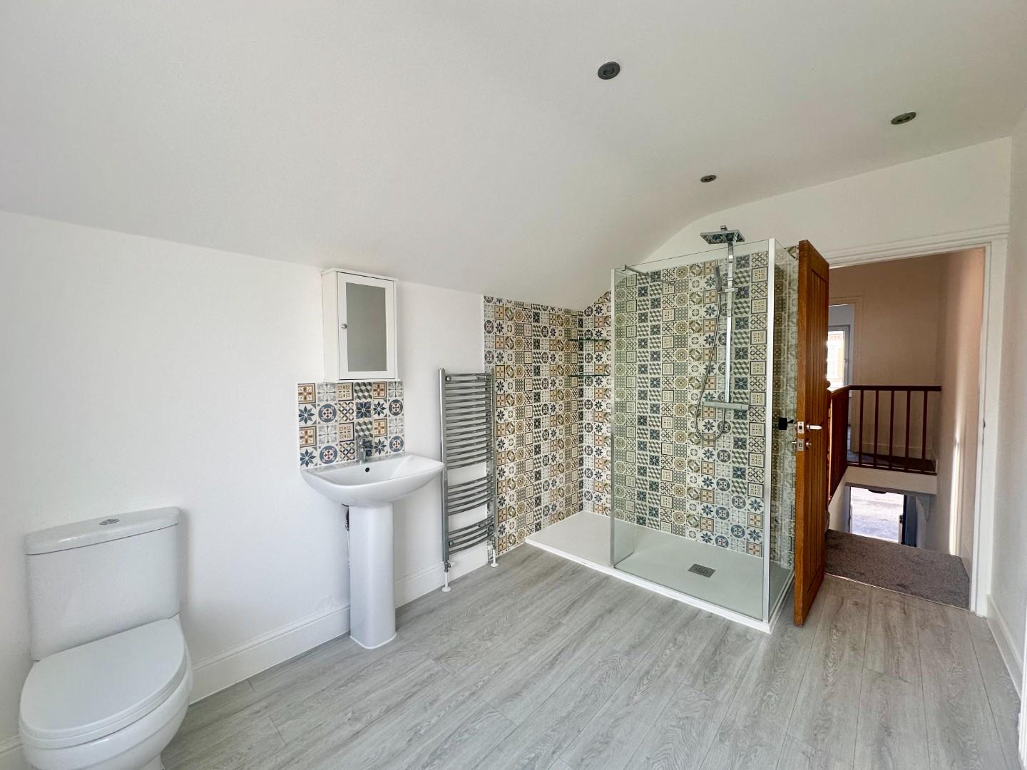 Cecil Road, Queens Park