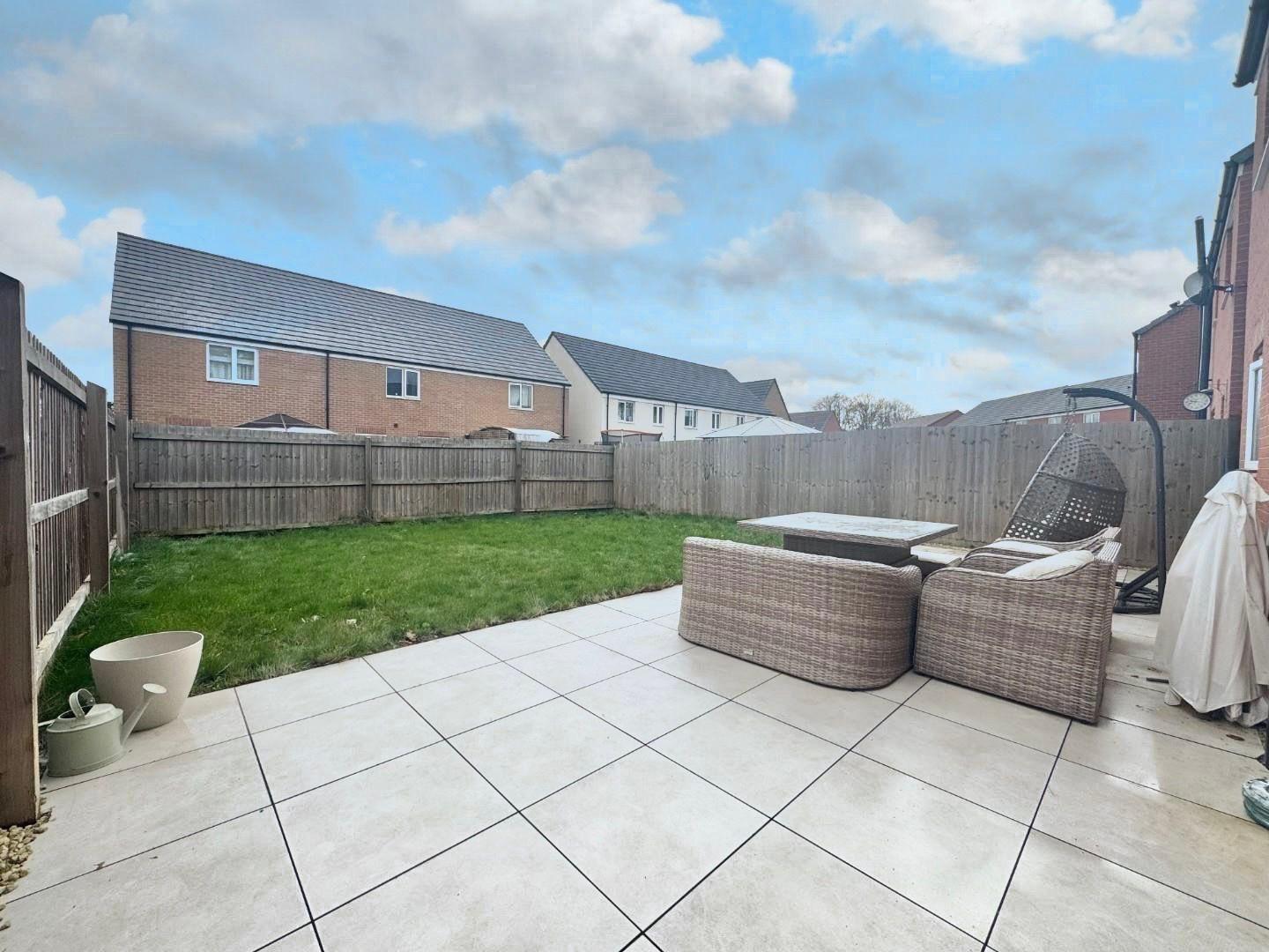 Lamport Lane, Kingsthorpe