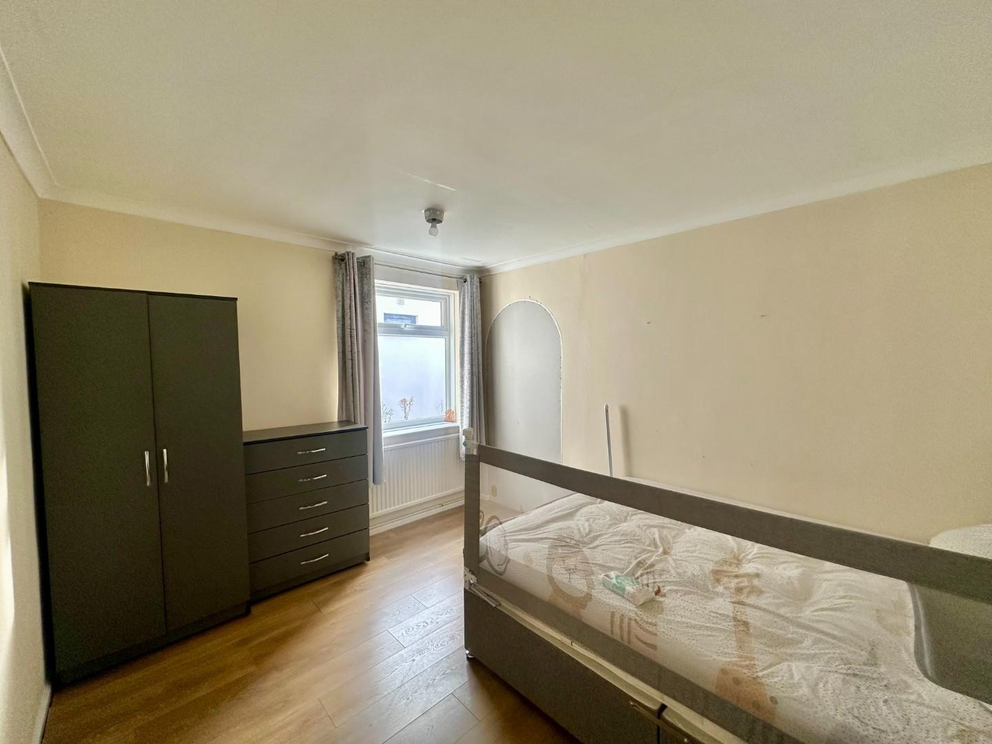 Barons Way, Kingsthorpe Village