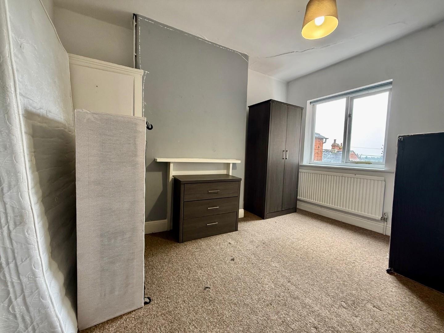 Semilong Road, Semilong