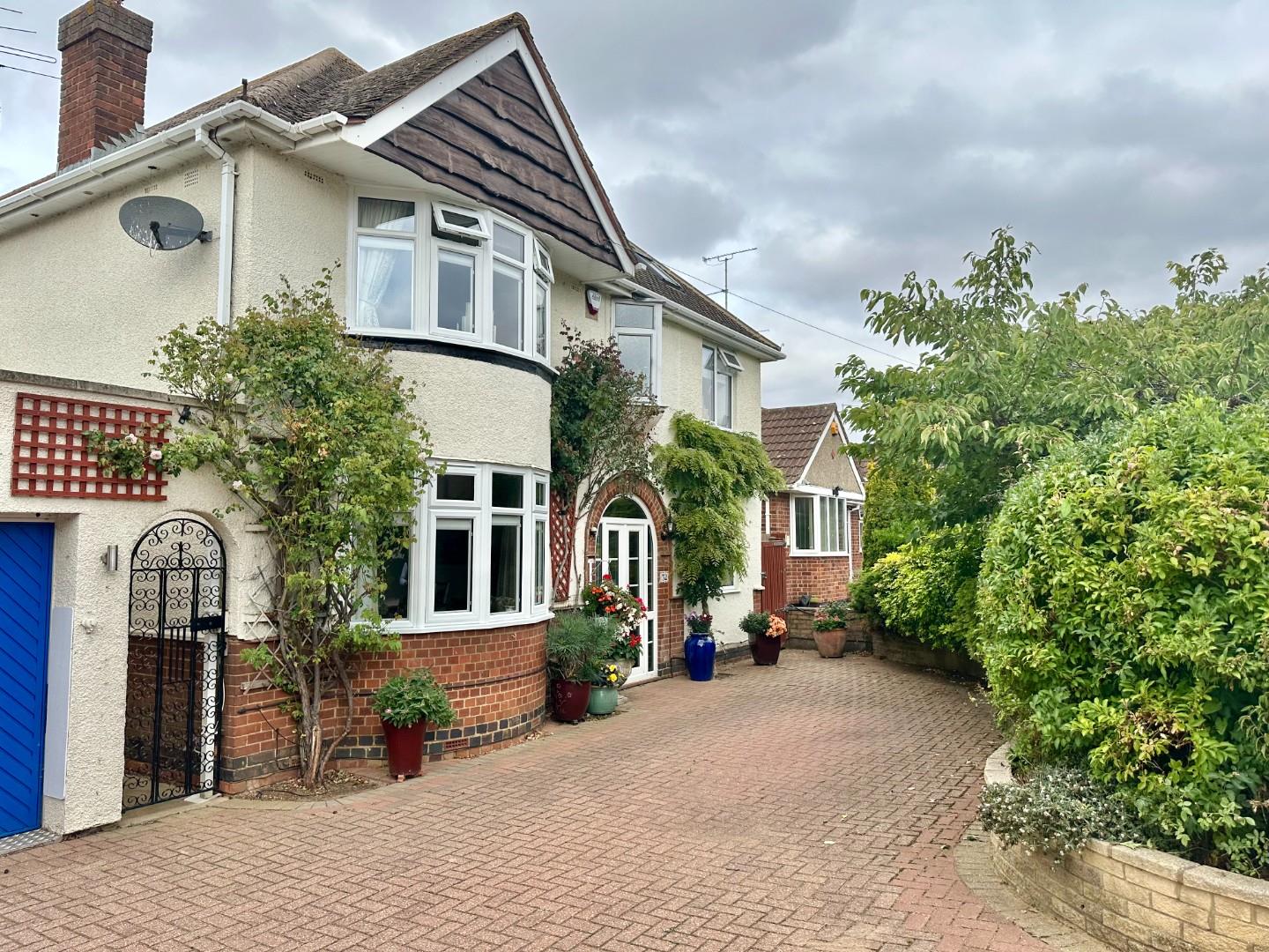 North Western Avenue, Kingsthorpe