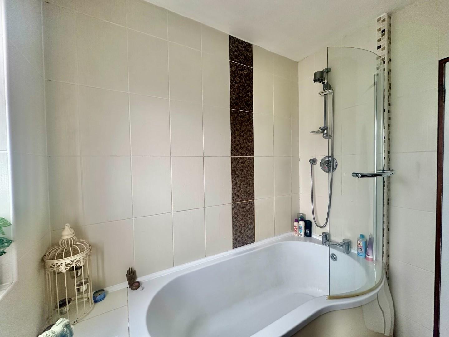 Bembridge Drive, Kingsthorpe Hollow