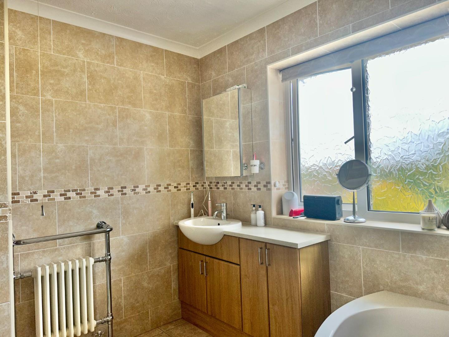 North Western Avenue, Kingsthorpe