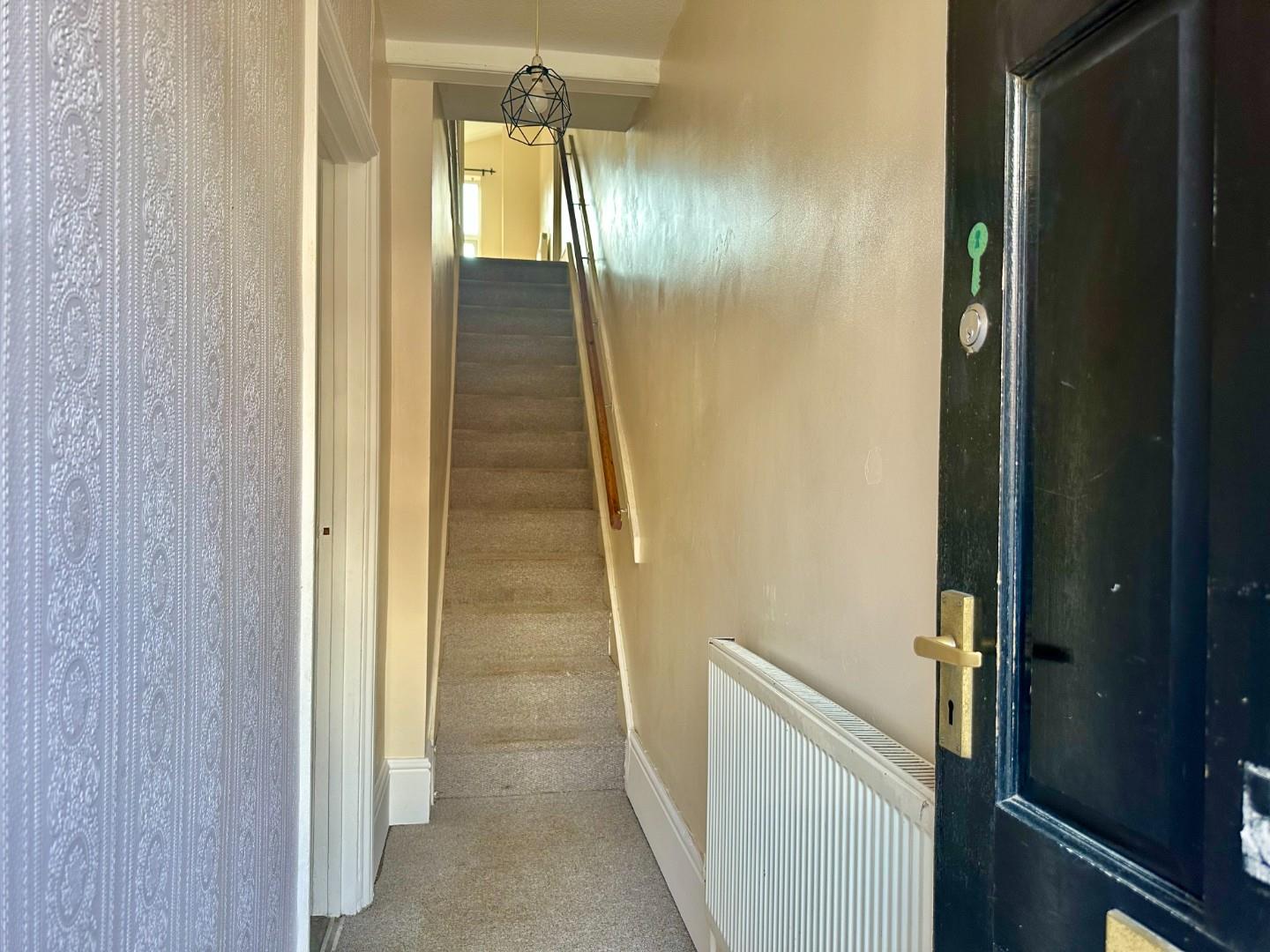 Lower Hester Street, Semilong