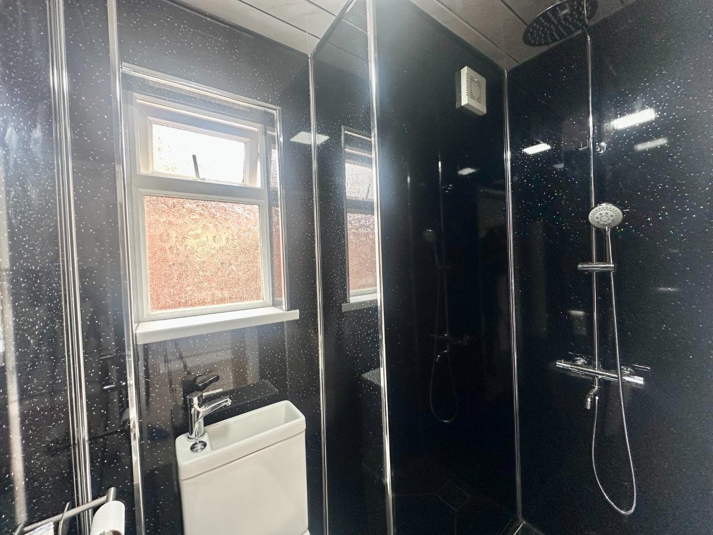 Kingsland Avenue, Kingsthorpe