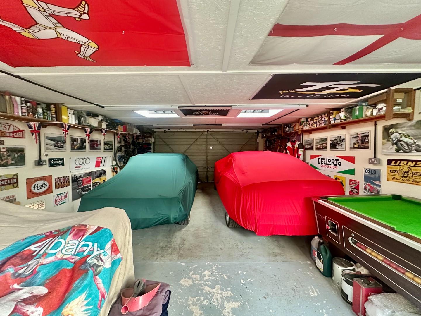 Langham Place, Barrack Road