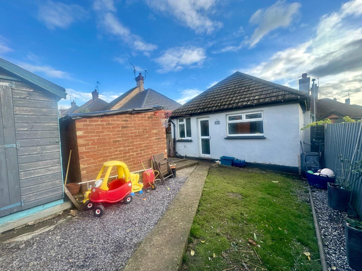 Yelvertoft Road, Kingsthorpe