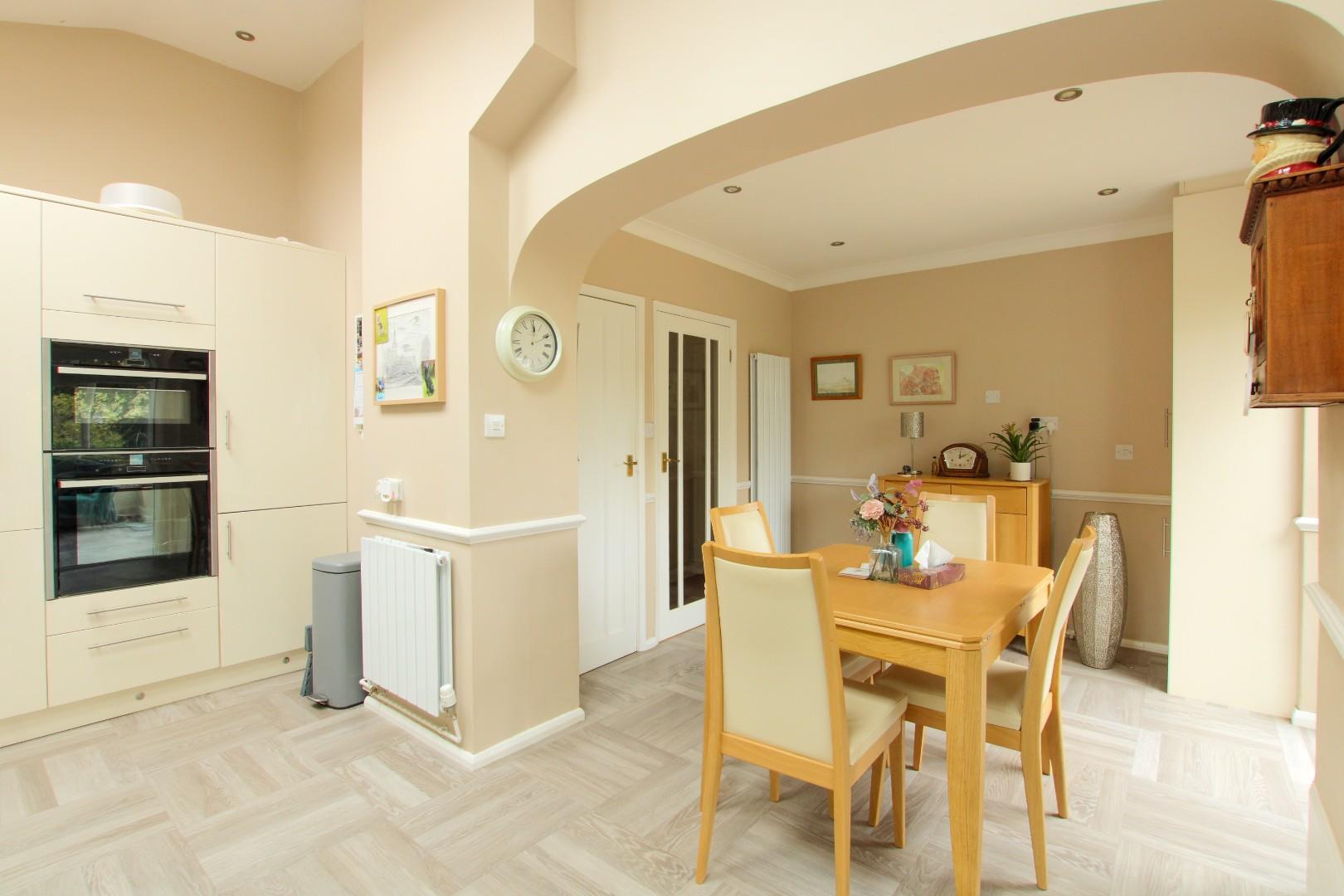 North Western Avenue, Kingsthorpe