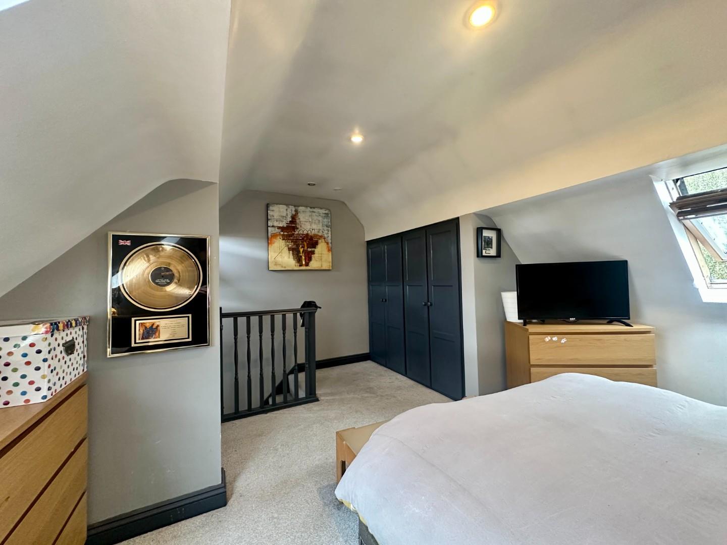 Kingsland Avenue, Kingsthorpe