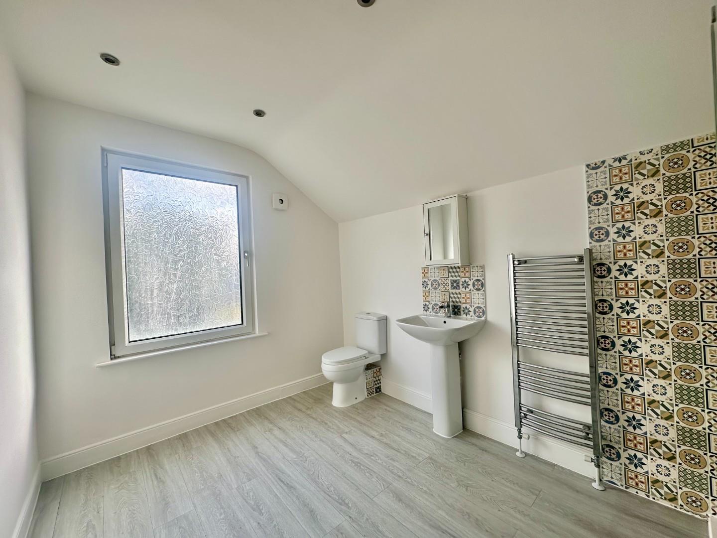 Cecil Road, Queens Park