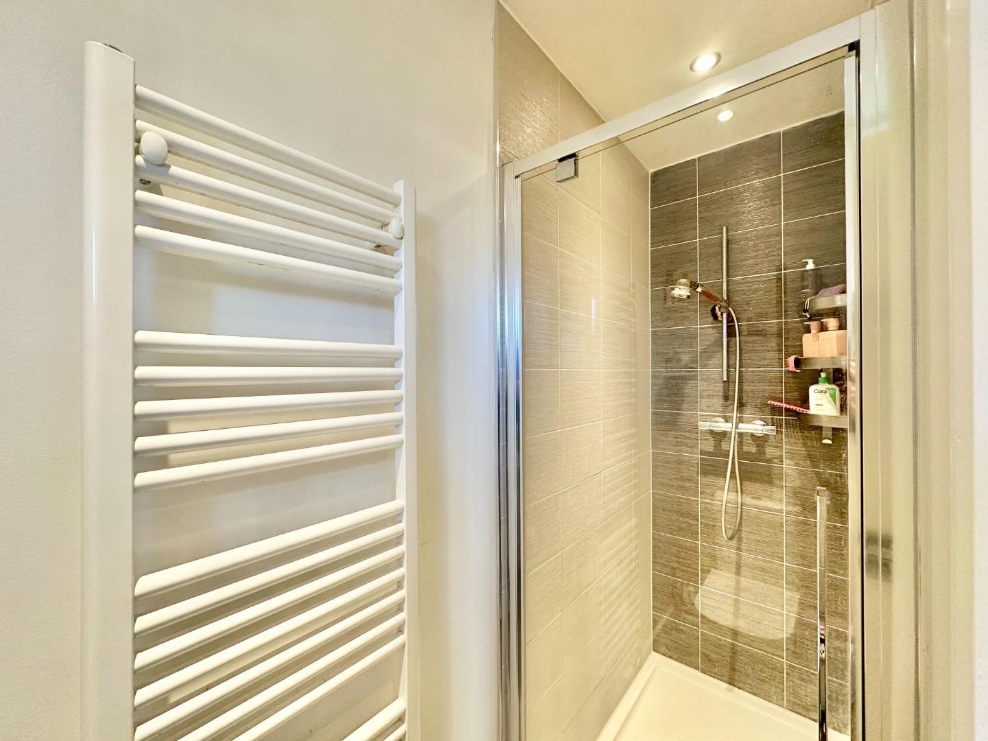 Glebe Road, Boughton