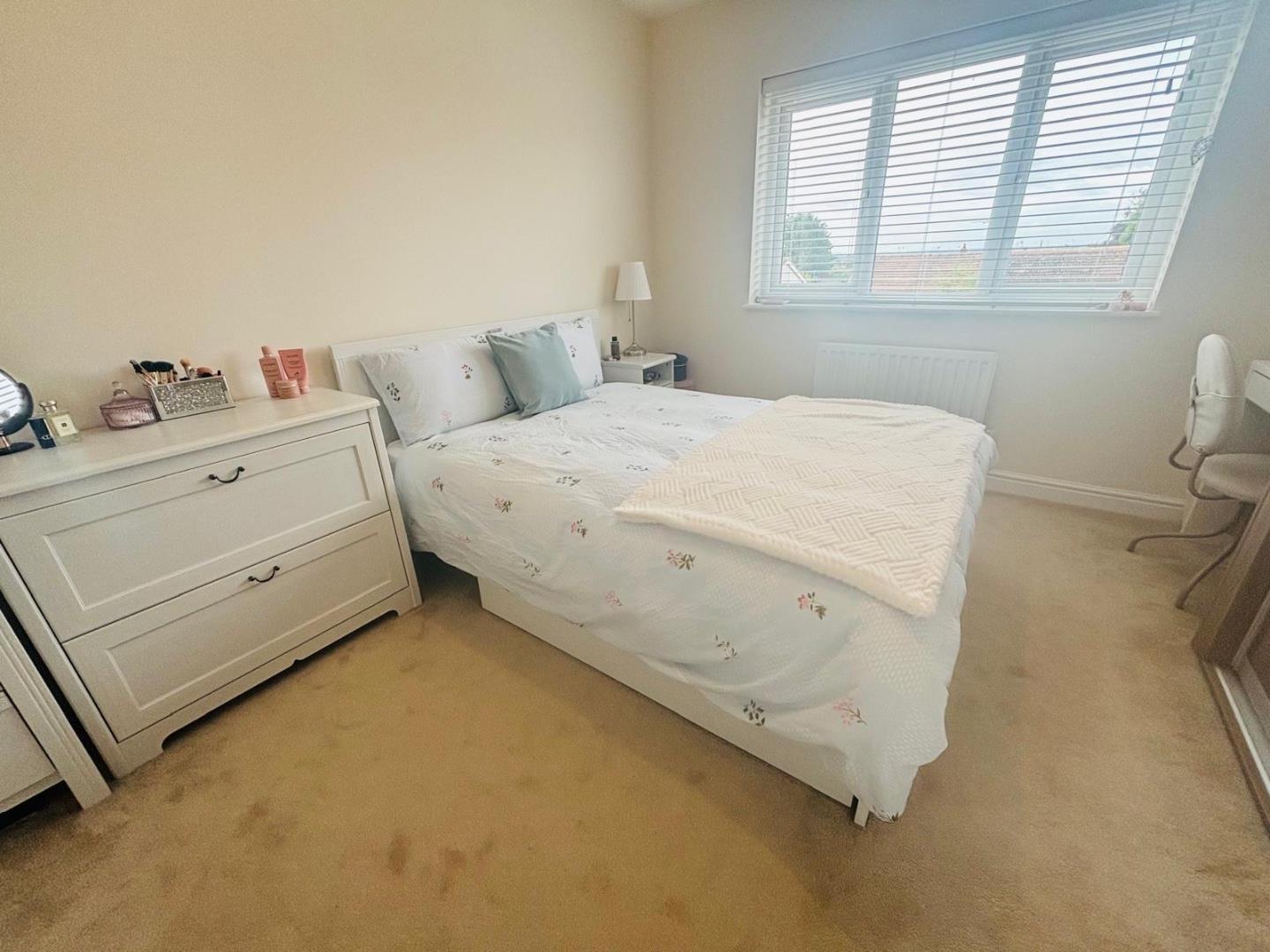 Devon Way, Parklands