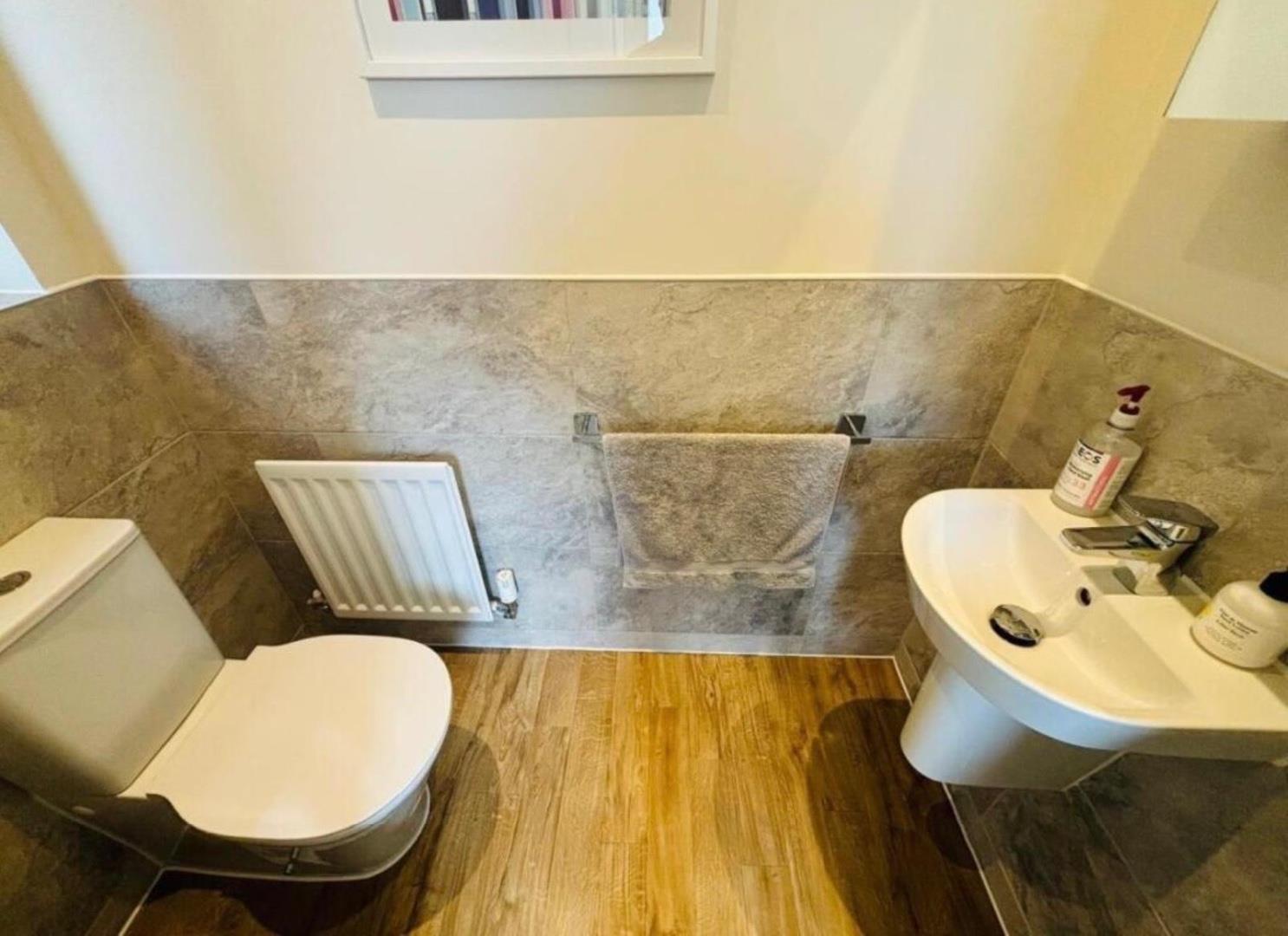 Devon Way, Parklands