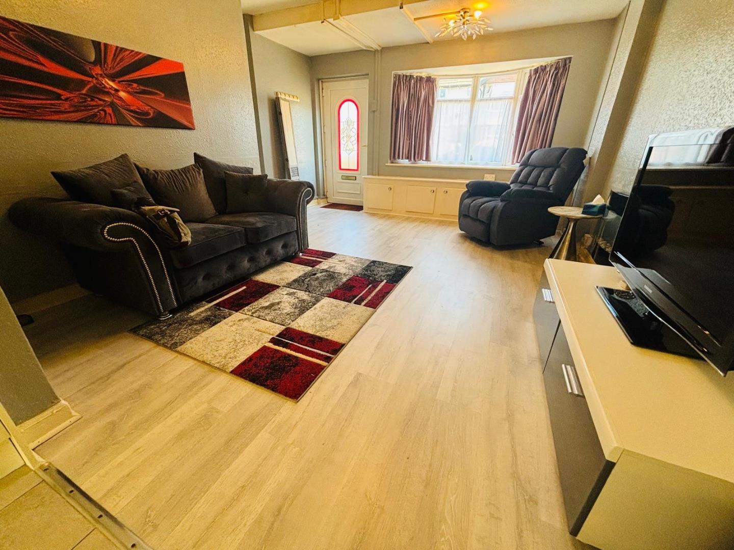 Greville Avenue, Spinney Hill