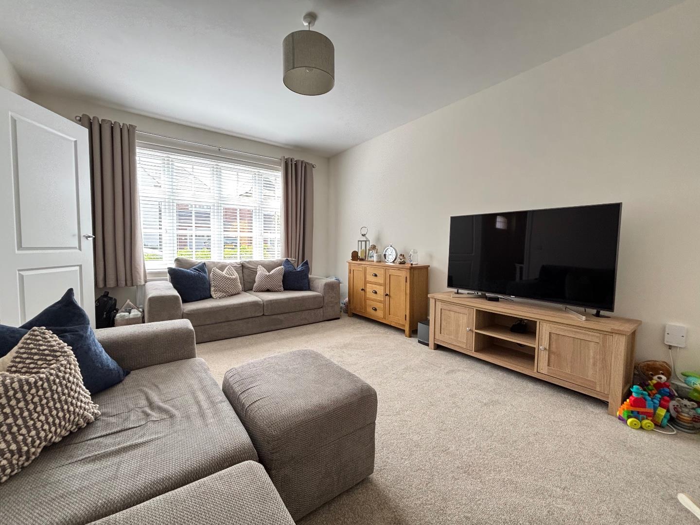 Devon Way, Parklands