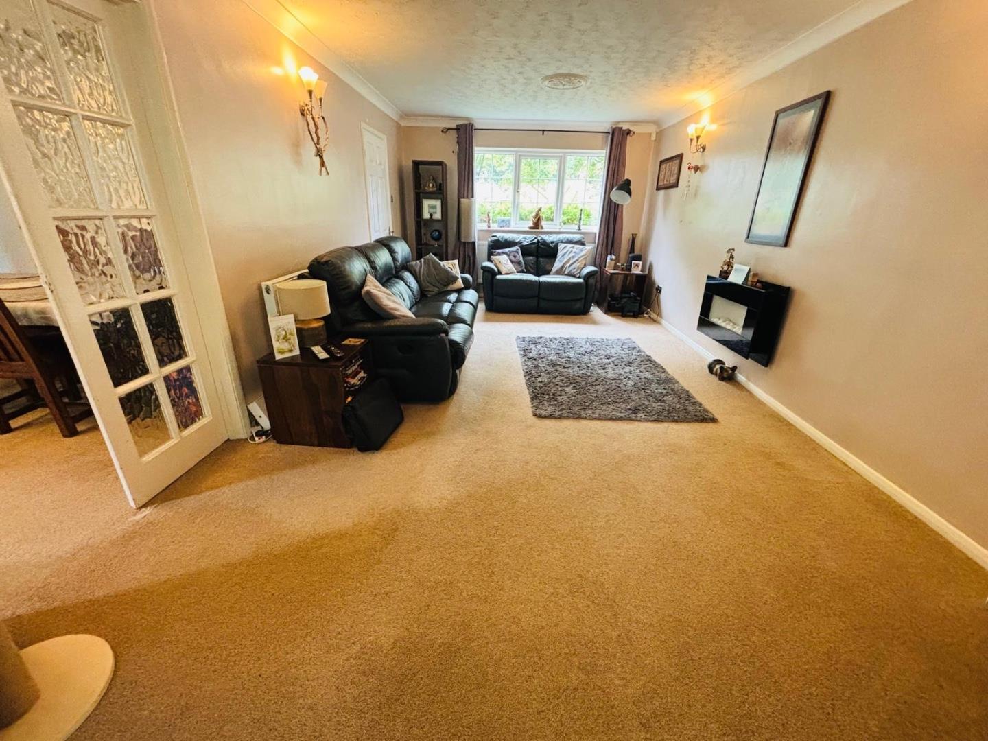 Squires Walk, Spinney Hill