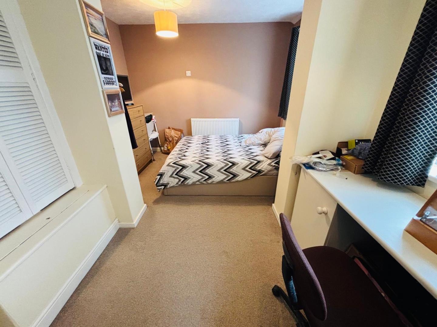 Thruxton Drive, Parklands