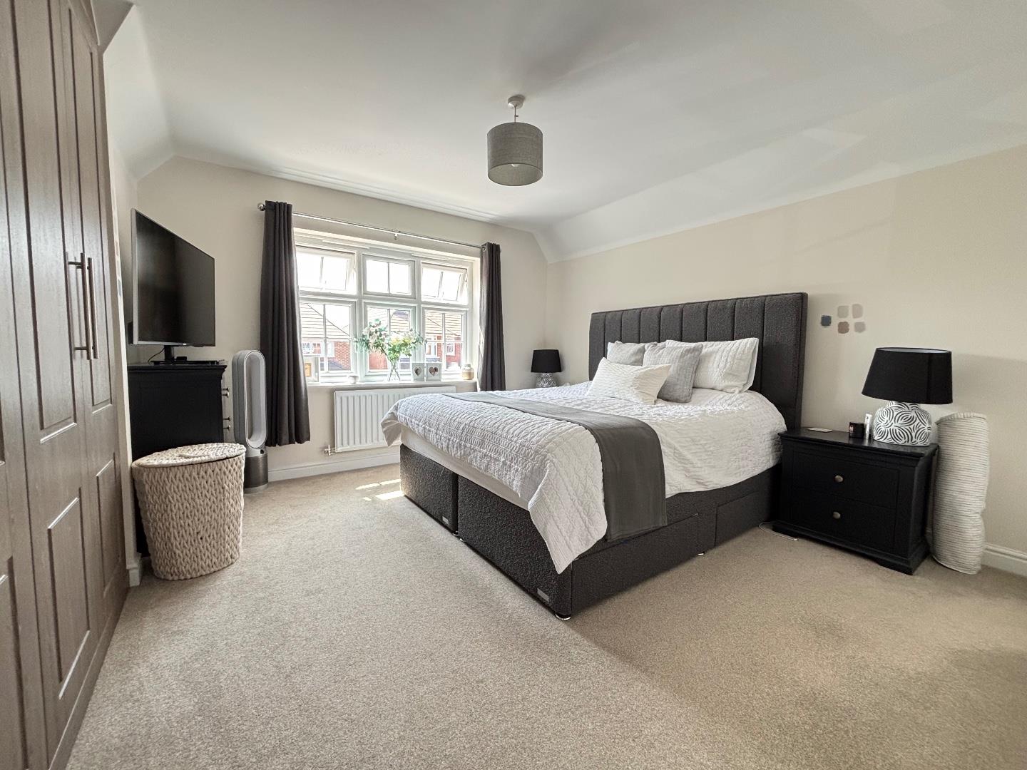 Devon Way, Parklands