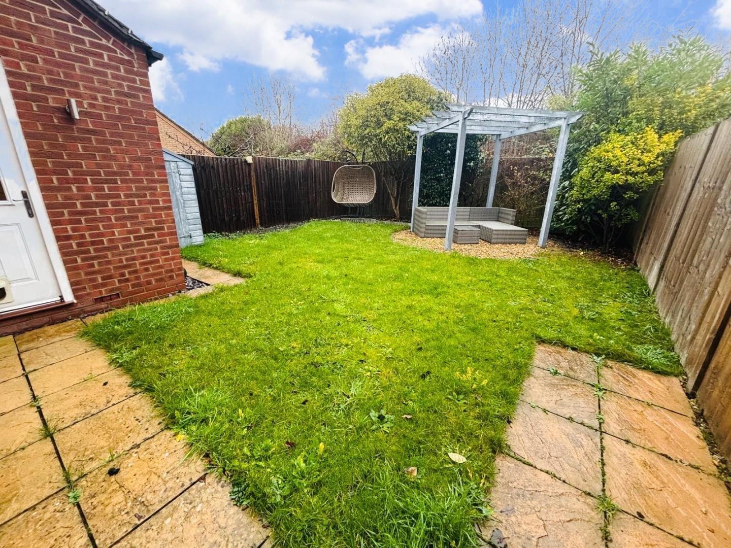 Howards Way, Moulton