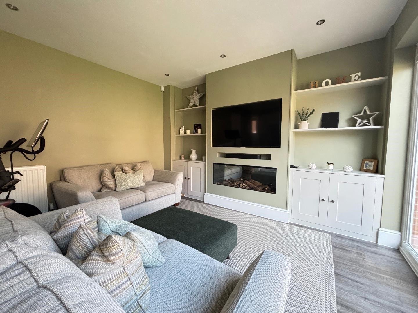 Devon Way, Parklands