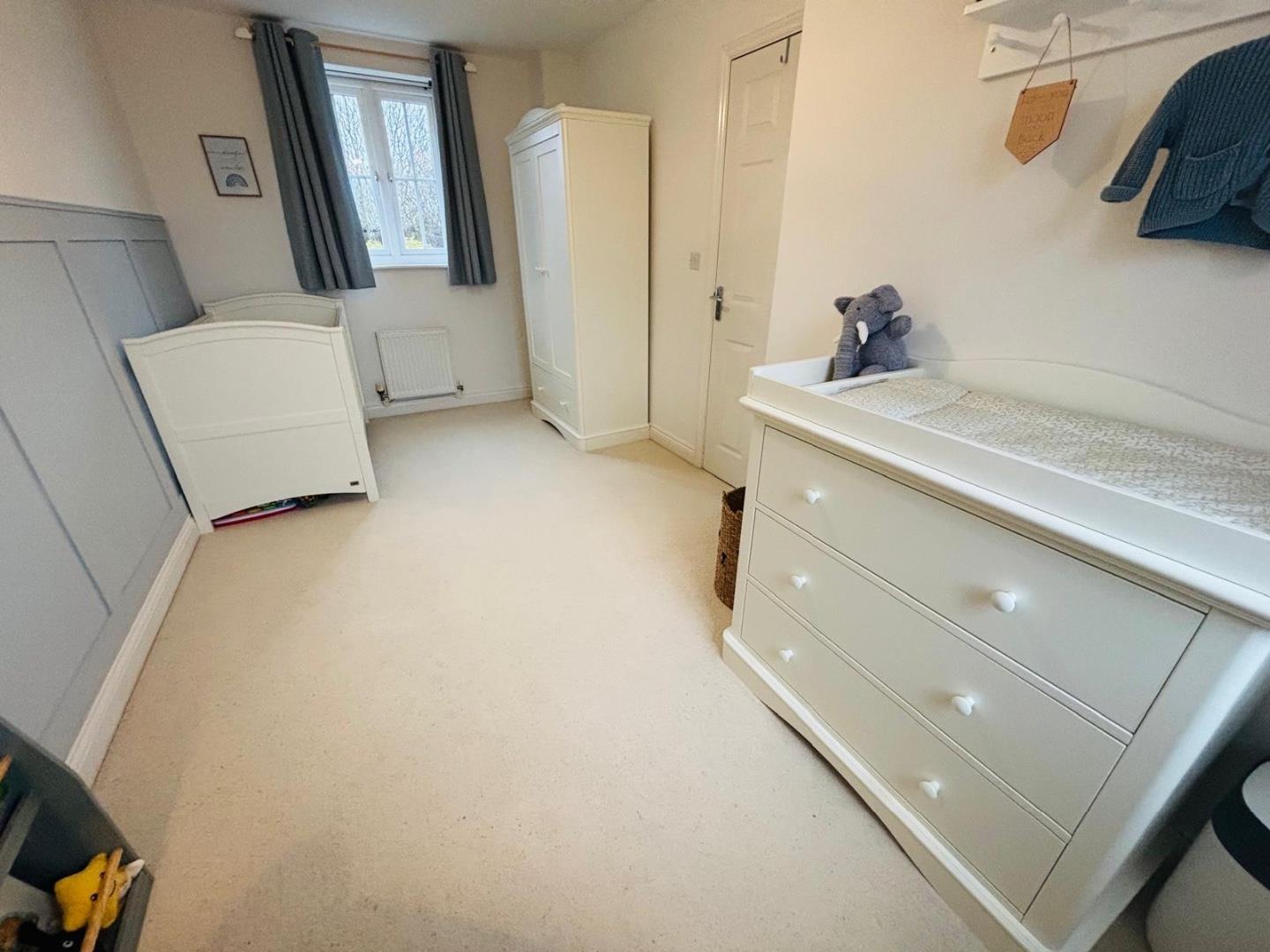 Howards Way, Moulton