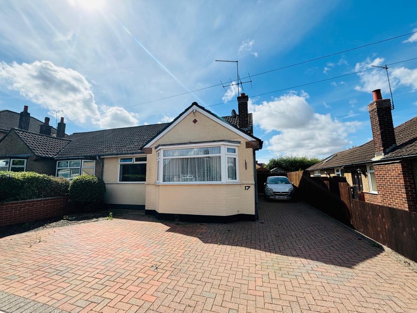 Spinney Hill Crescent, Parklands