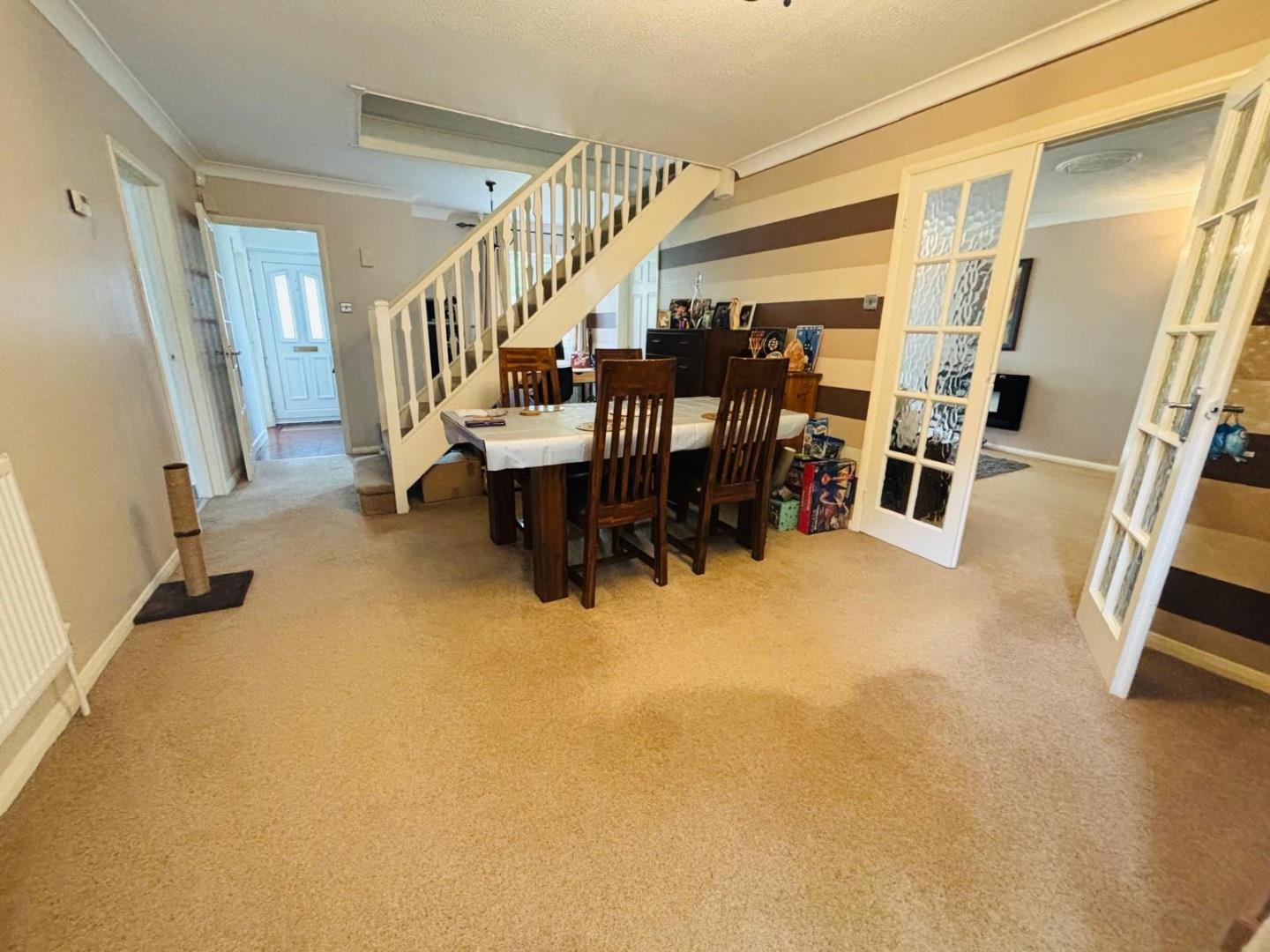 Squires Walk, Spinney Hill