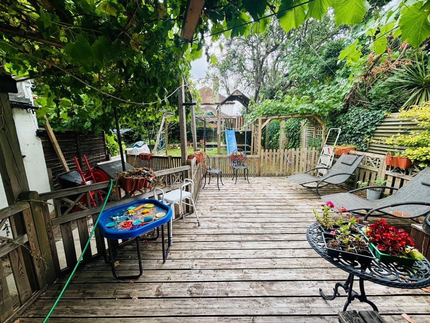 Kettering Road, Spinney Hill