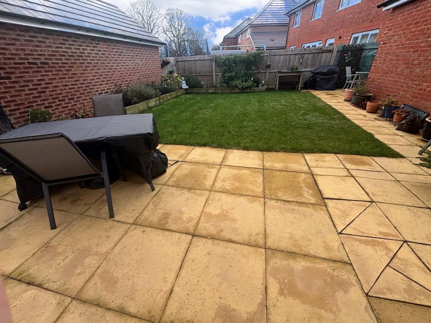 Goodwood Avenue, Parklands