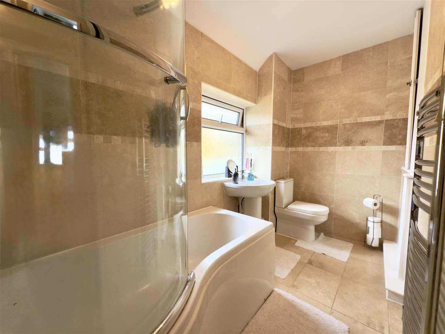 Eastfield Road, Duston