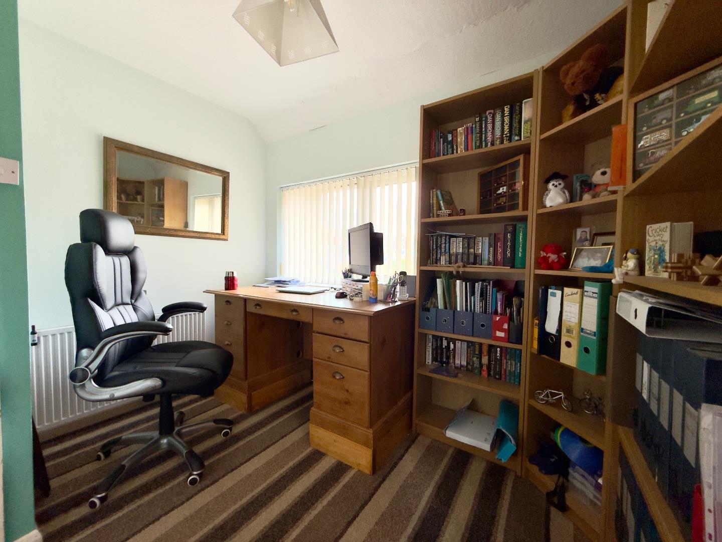 Eastfield Road, Duston