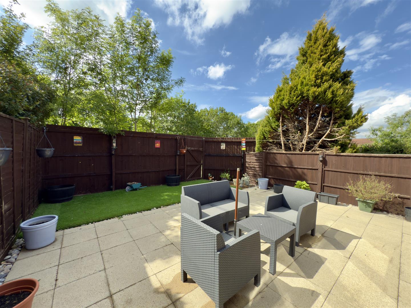 Brough Close, Duston