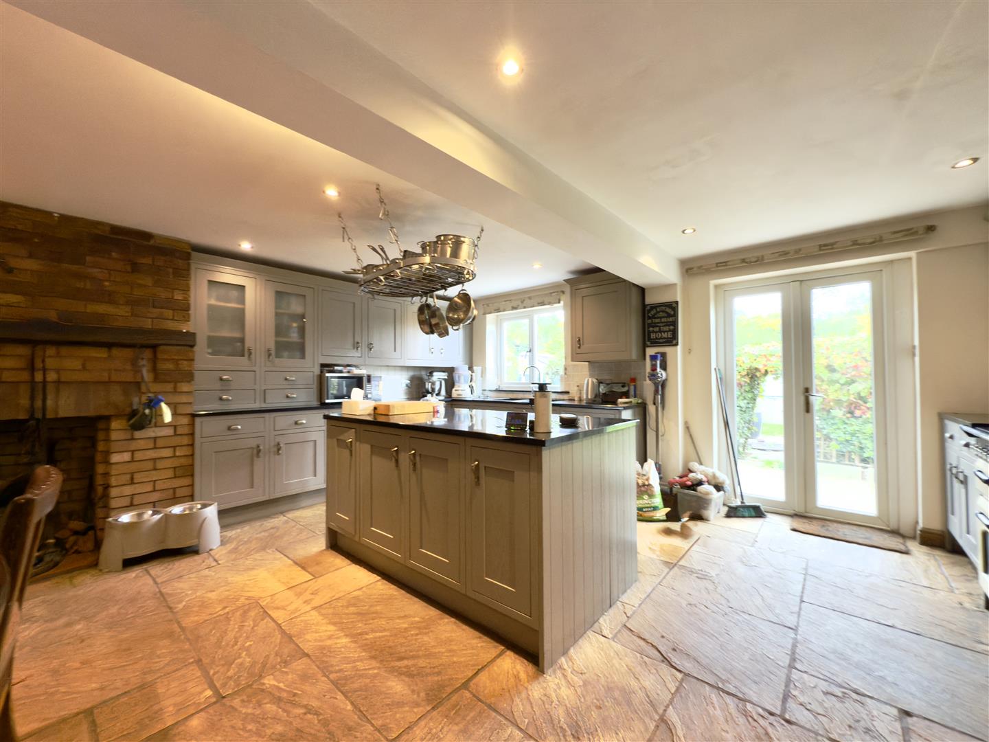 West Haddon Road, East Haddon