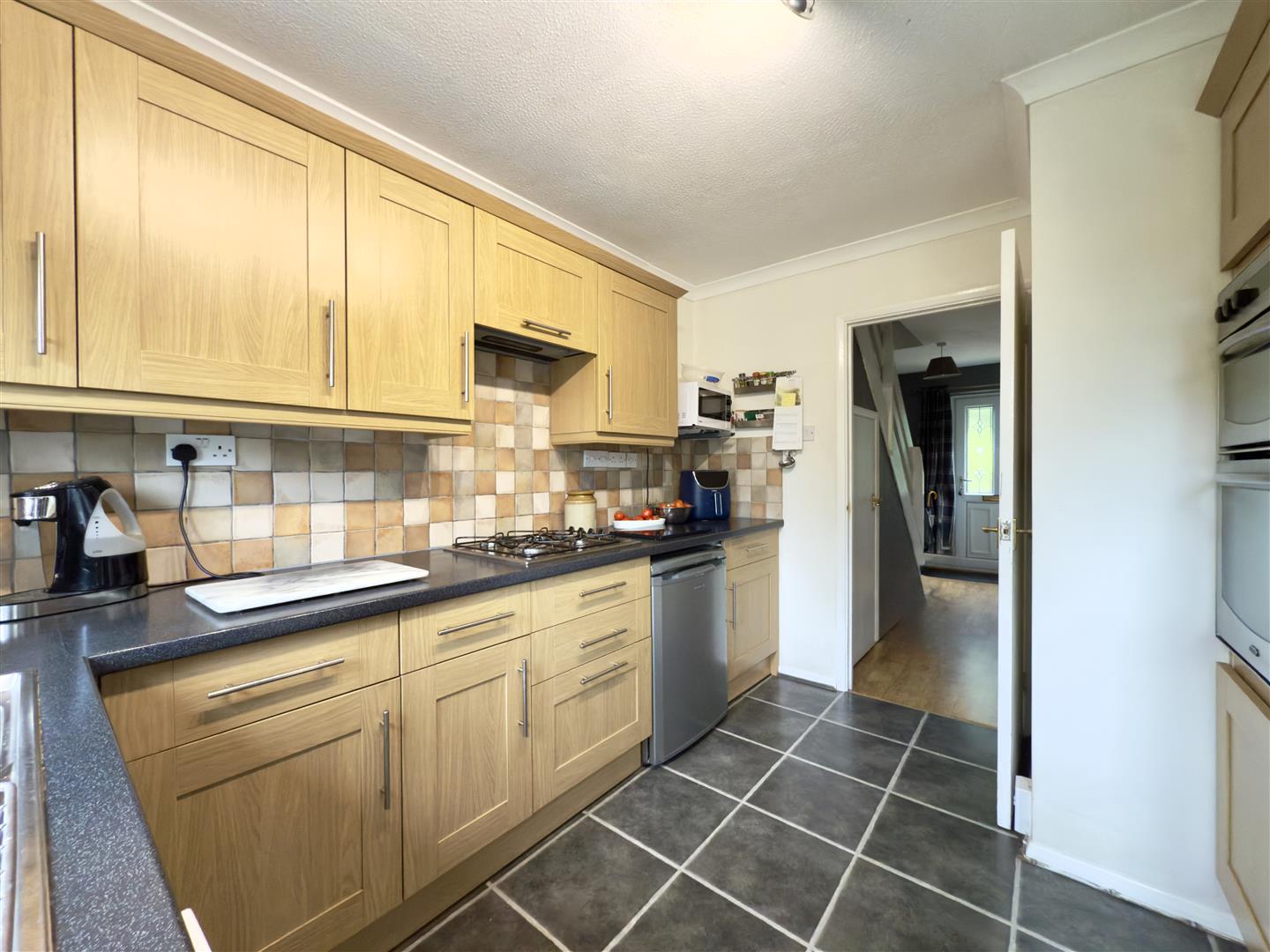 Vienne Close, Duston