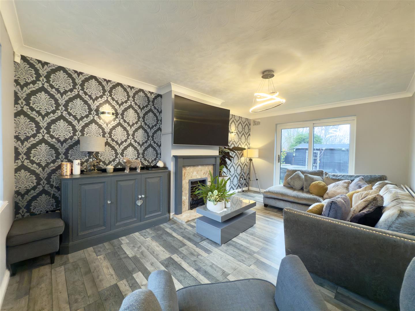 Liberty Drive, Duston