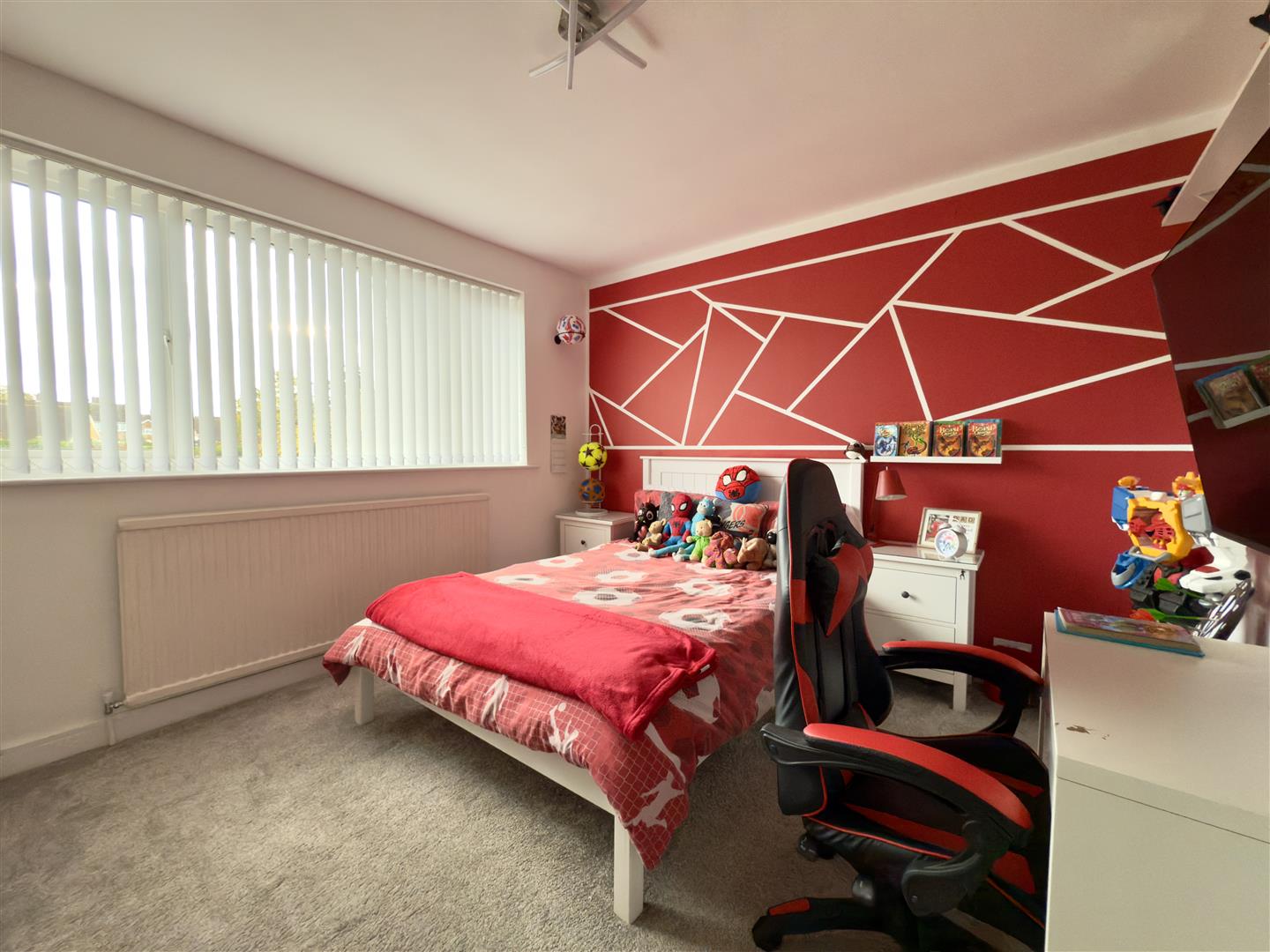 Harlestone Road, Duston