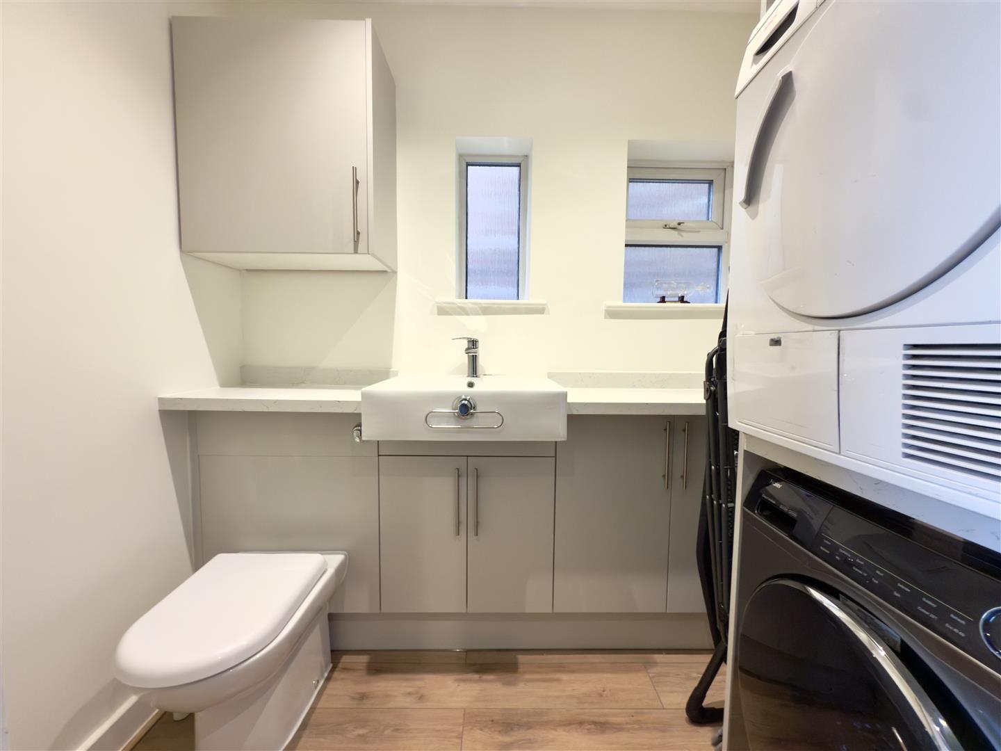 Eastfield Road, Duston