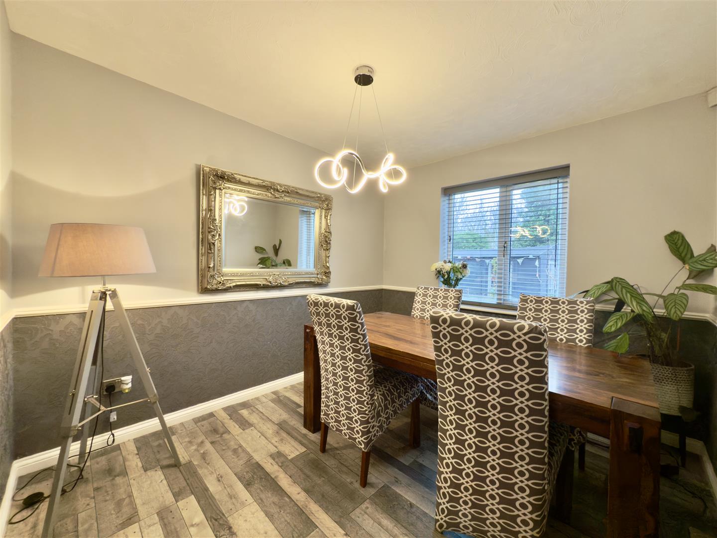 Liberty Drive, Duston