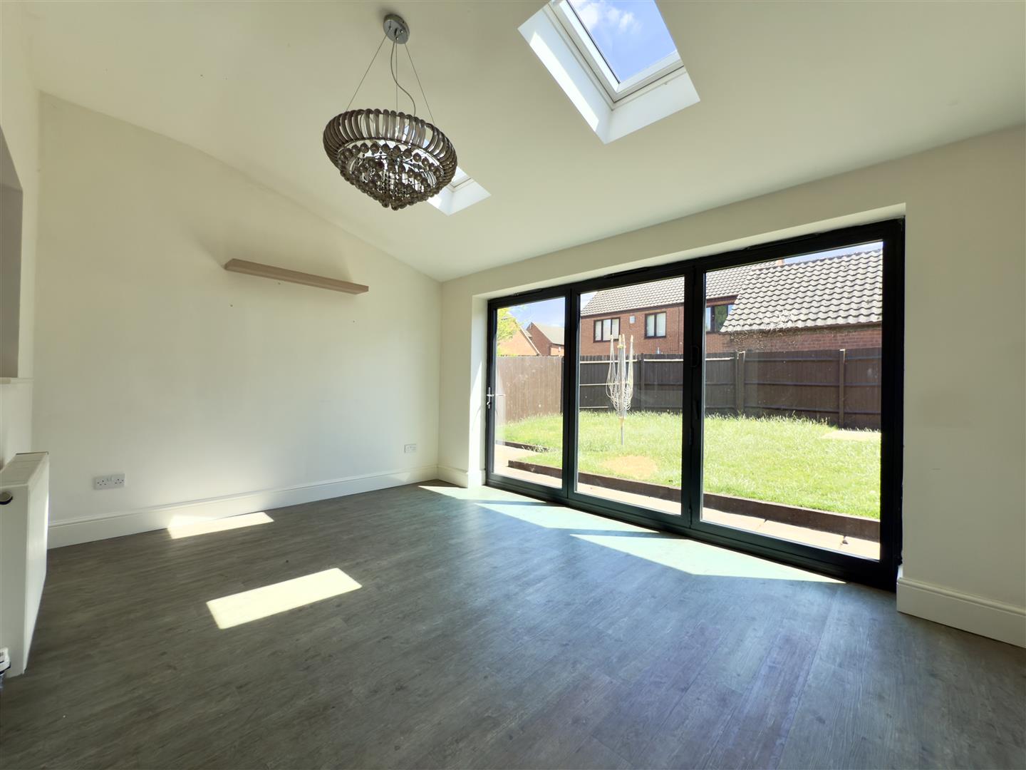 Liberty Drive, Duston