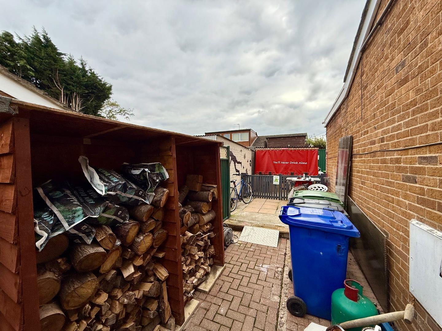 North Street, Rothersthorpe