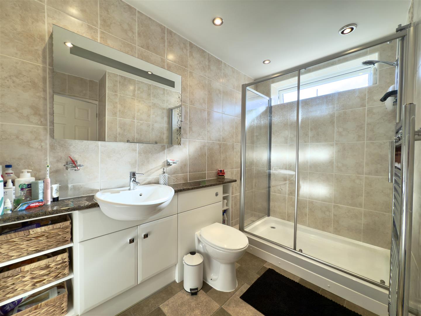 Edgehill Road, Duston