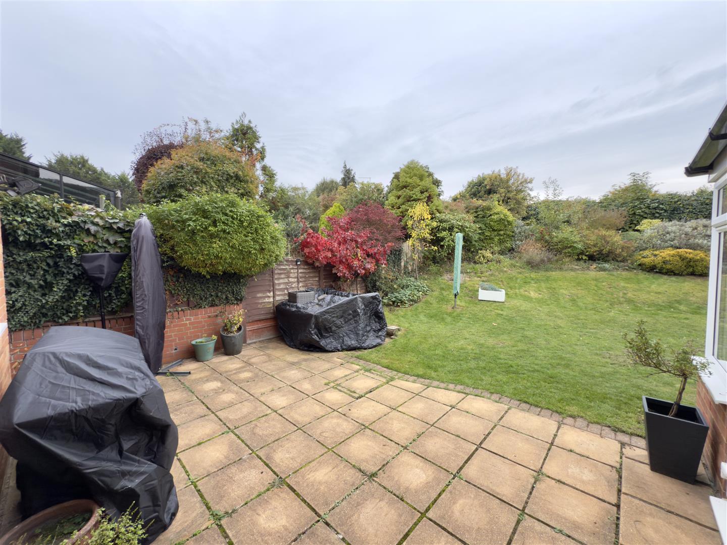 Knighton Close, Duston