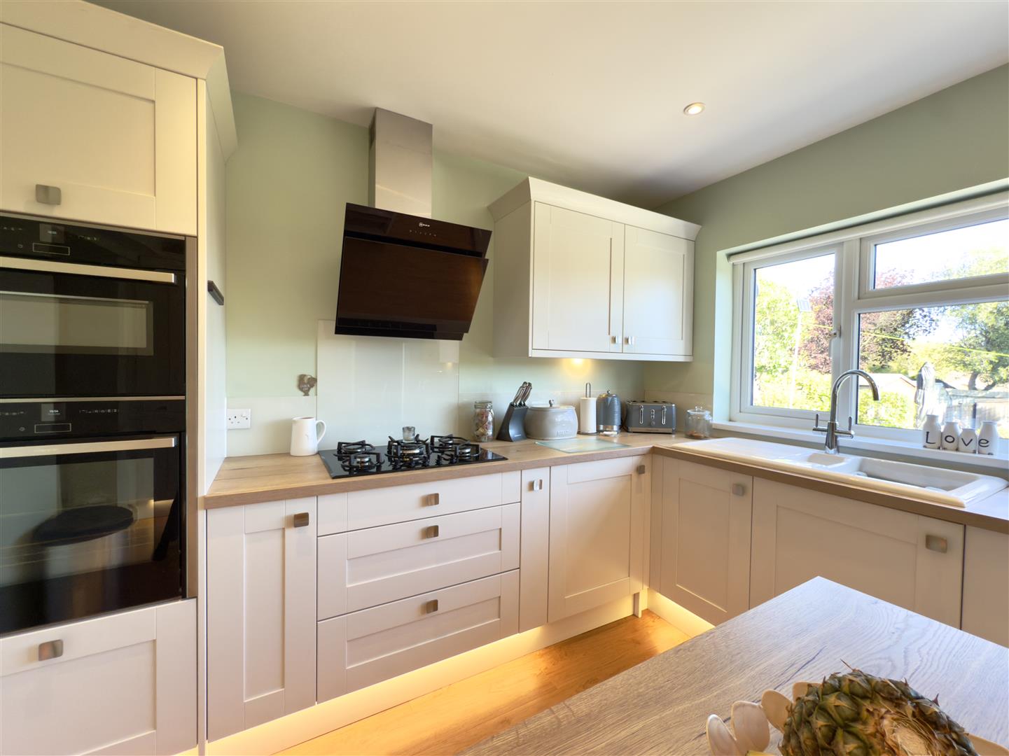 Edgehill Road, Duston