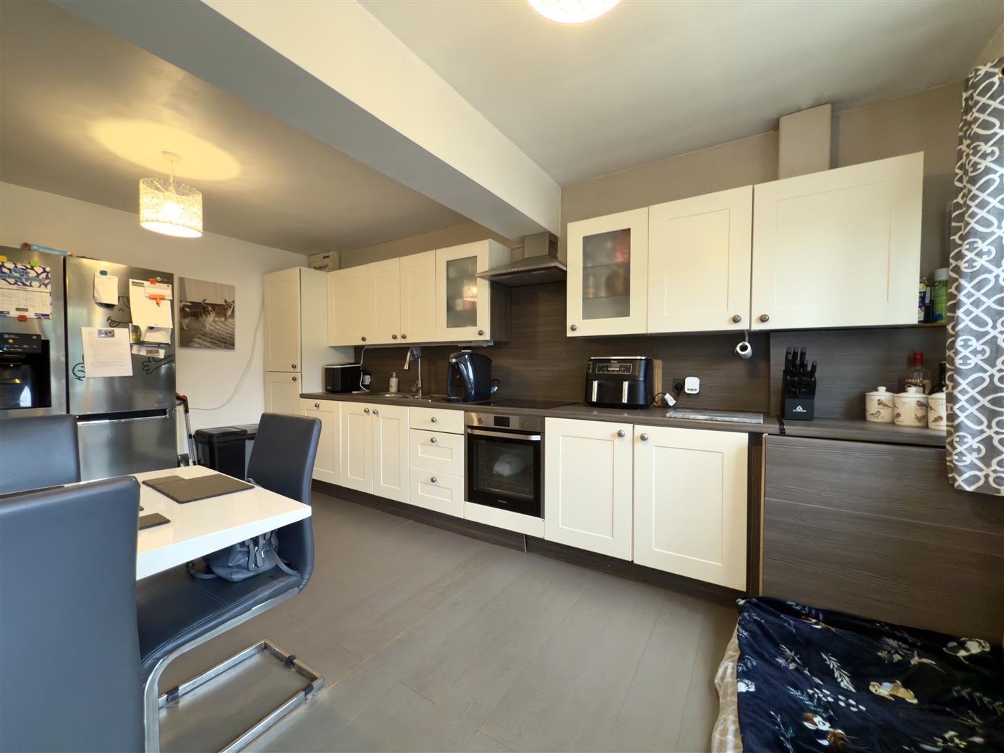 North Street, Rothersthorpe