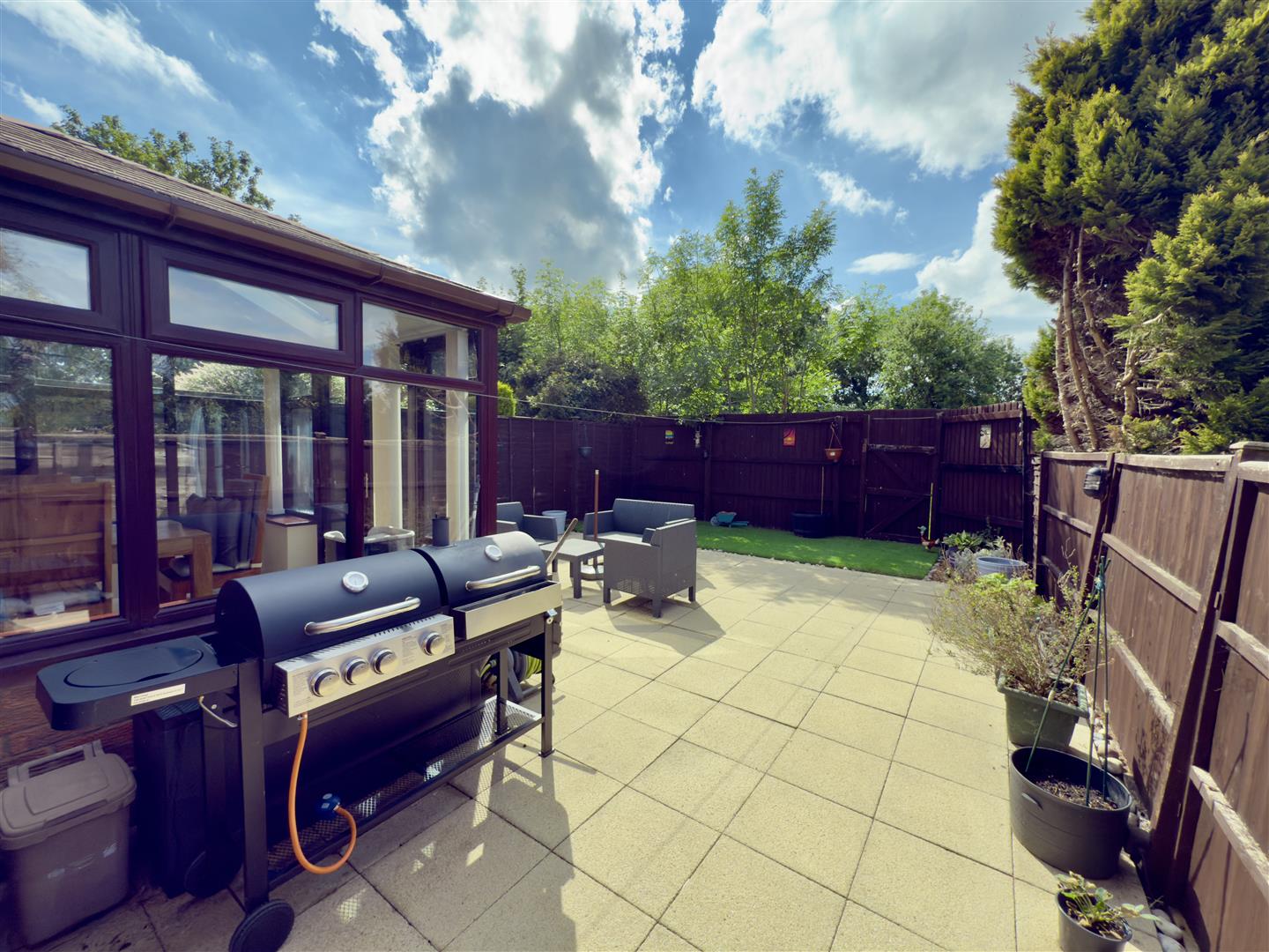 Brough Close, Duston